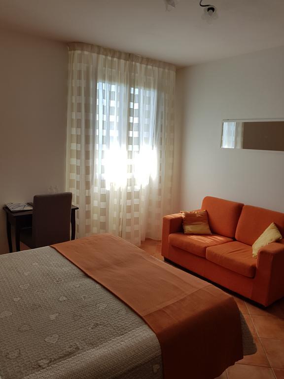 B&B La Casa Di Zefiro Limite Kültér fotó