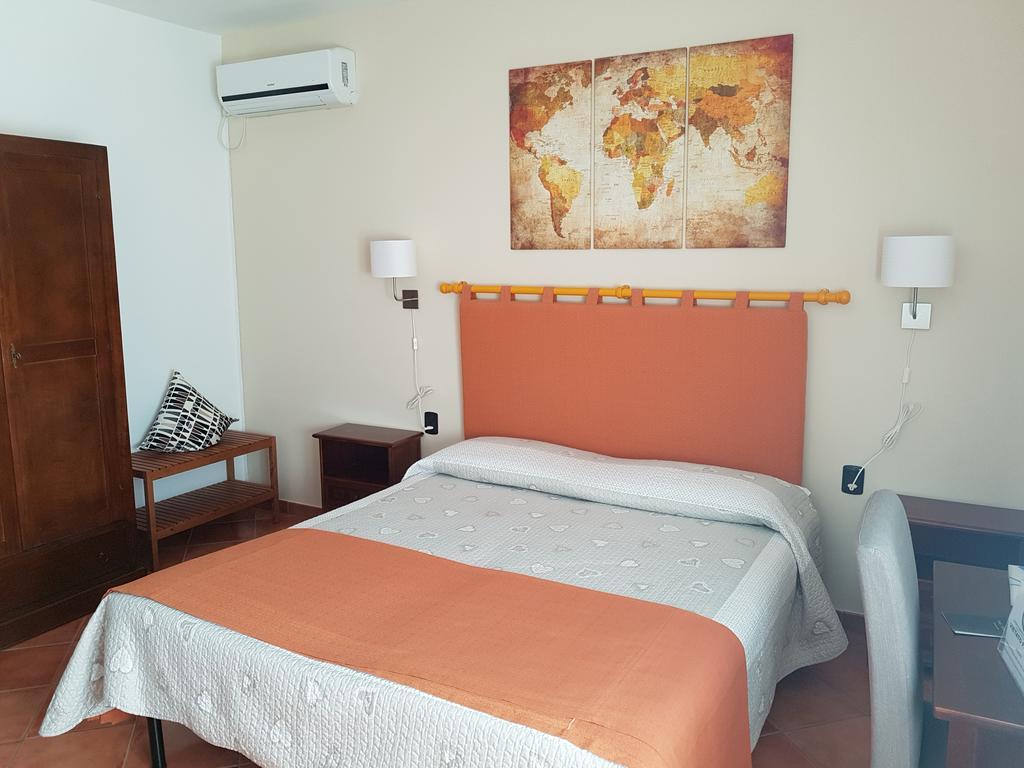 B&B La Casa Di Zefiro Limite Kültér fotó